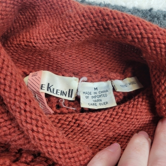 Vintage Anne Klein Chunky Cable Knit Textured Sweater Size Medium - Picture 2 of 5